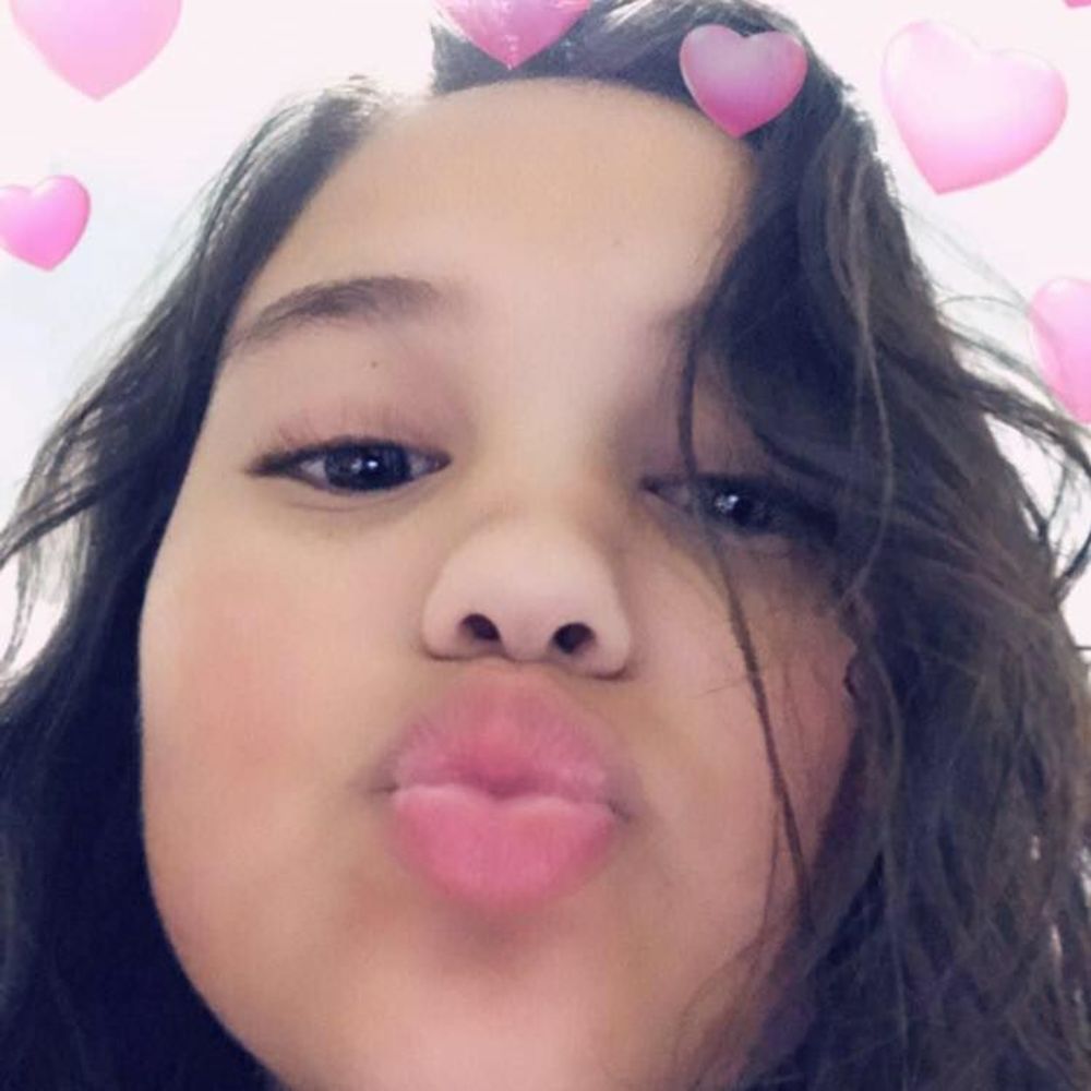 Meet your Posher, Alayna